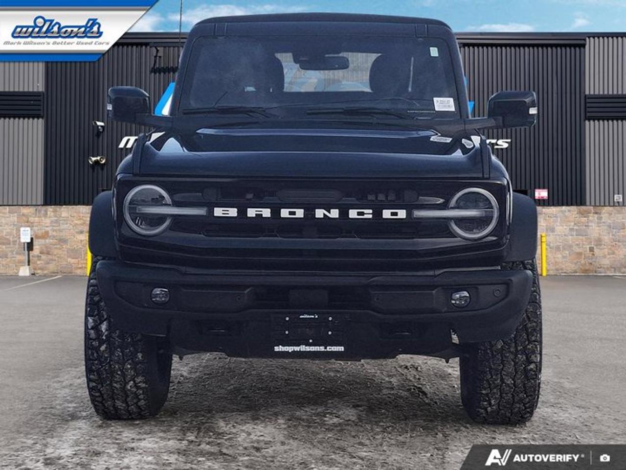 2023 Ford Bronco Outer Banks Sasquatch | 360 Camera | Adaptive Cruise Control | Heated Steering & More ! Photo