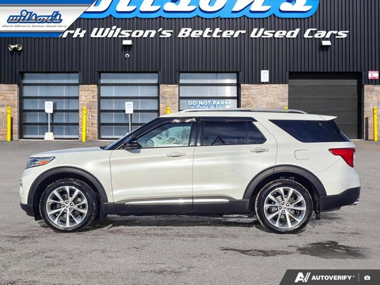 2021 Ford Explorer Platinum | Loaded | EcoBoost | Leather | Moonroof | and More ! Photo