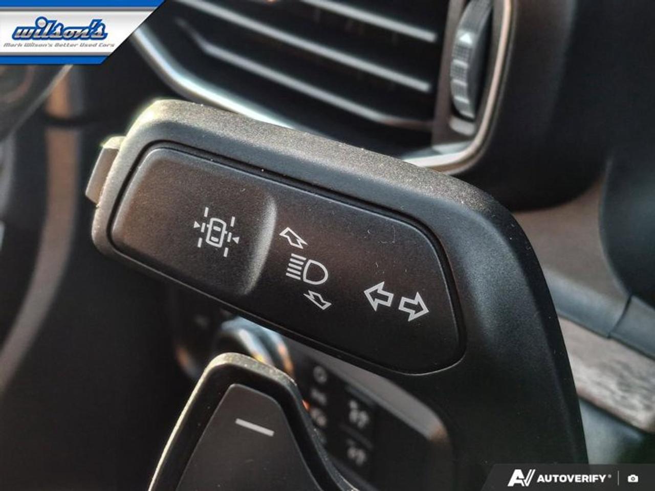 2021 Ford Explorer Platinum | Loaded | EcoBoost | Leather | Moonroof | and More ! Photo