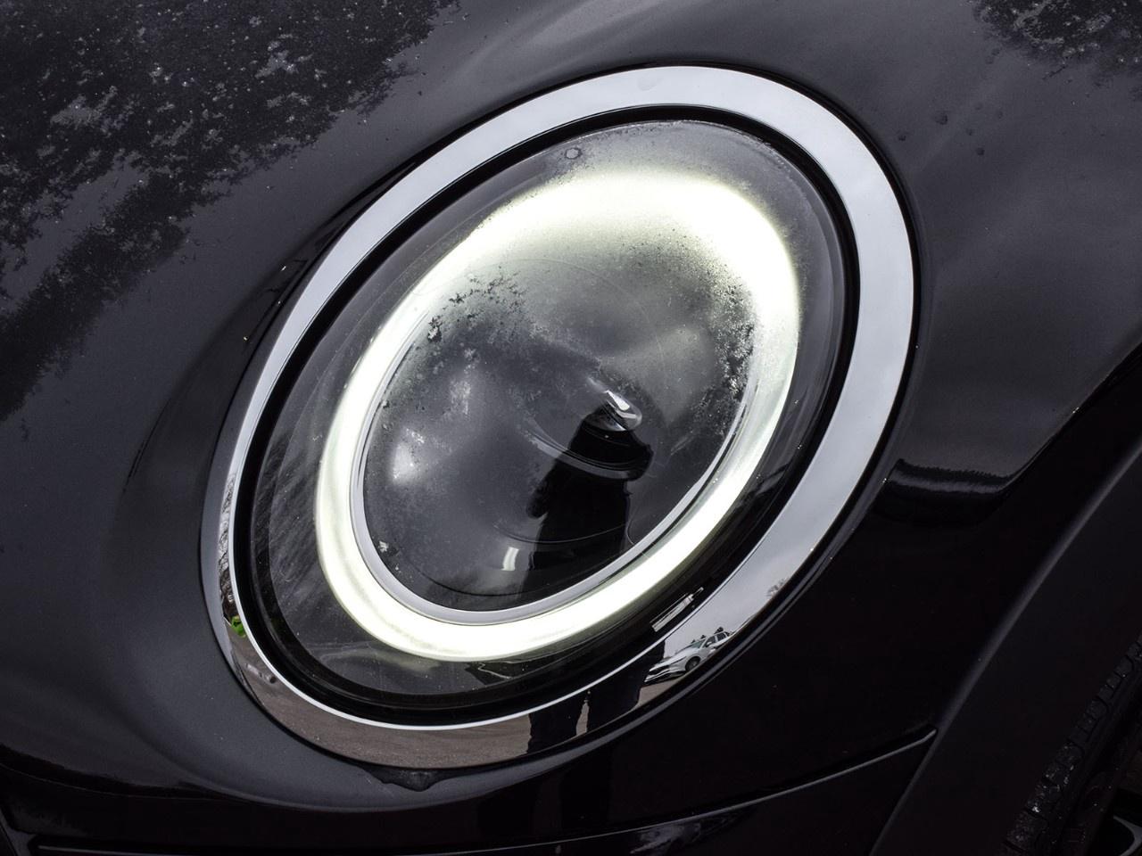 2024 MINI 3 Door Cooper FWD Photo