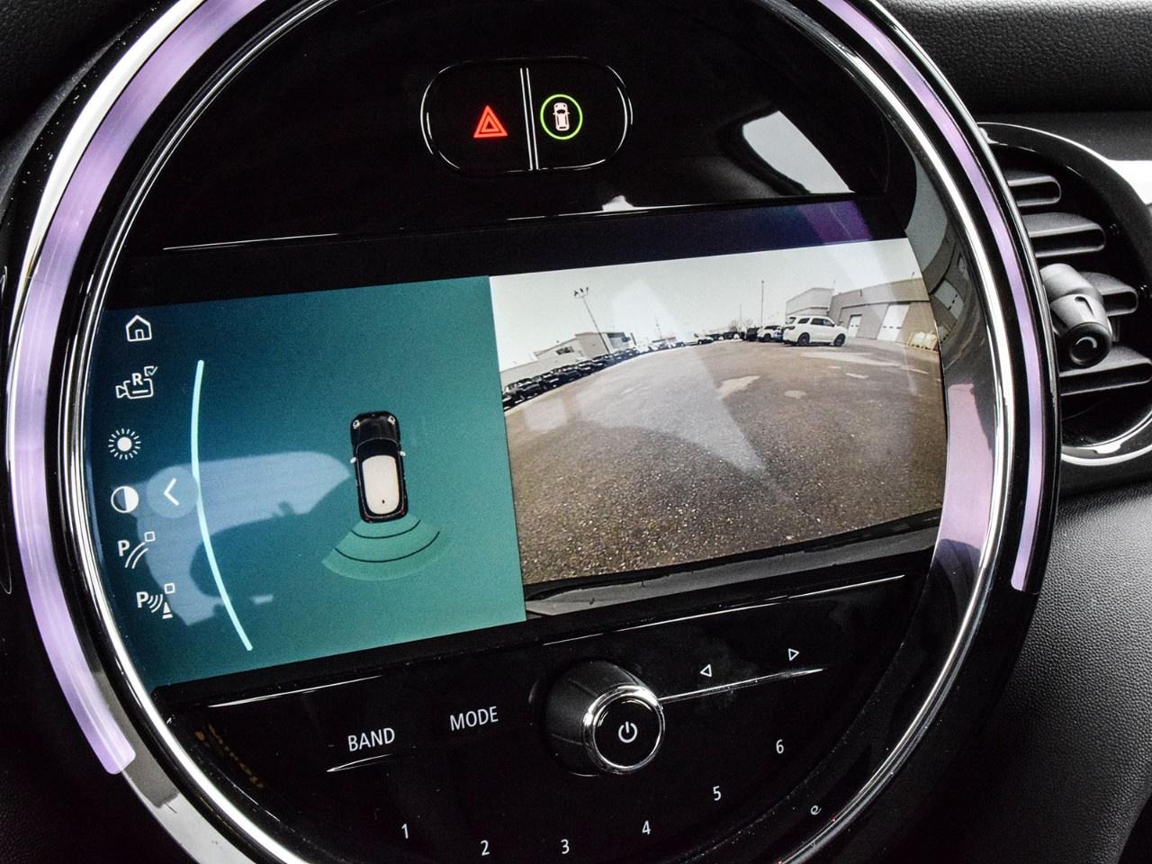 2024 MINI 3 Door Cooper FWD Photo