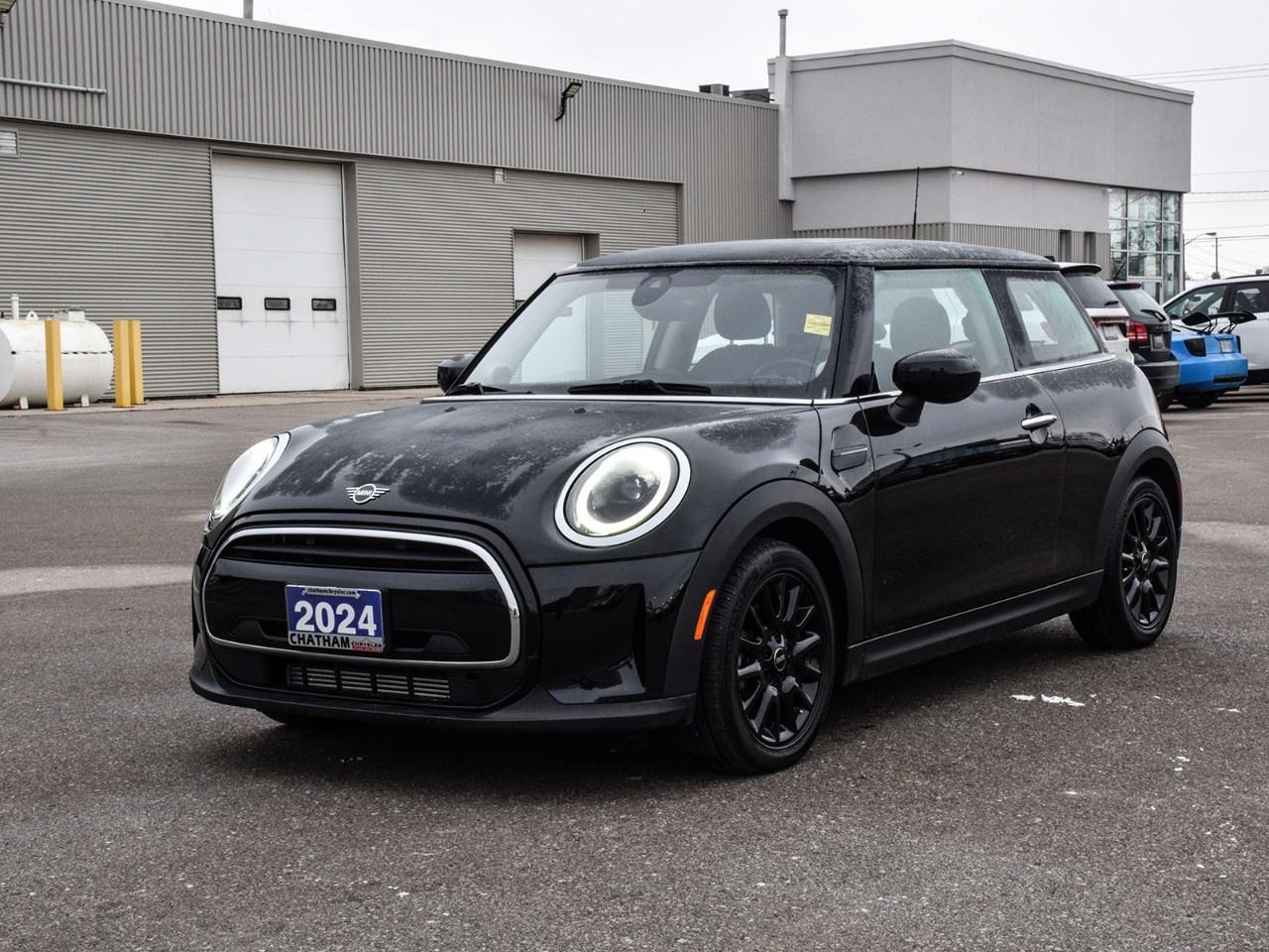 2024 MINI 3 Door Cooper FWD Photo