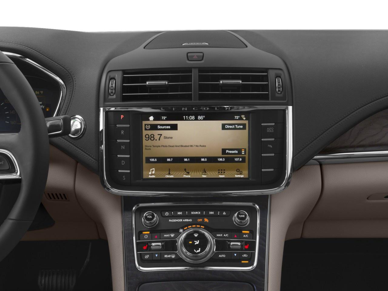 2017 Lincoln Continental 4DR SDN RESERVE Photo