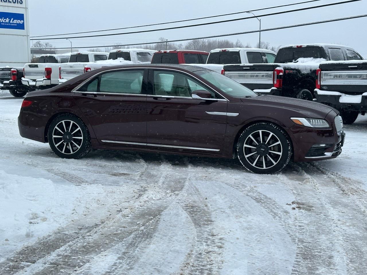 2017 Lincoln Continental 4DR SDN RESERVE Photo