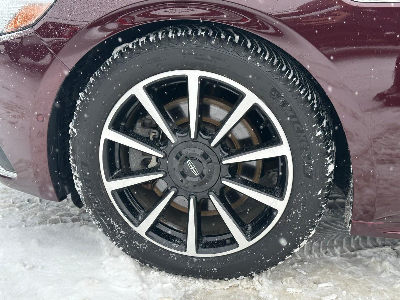 2017 Lincoln Continental 4DR SDN RESERVE Photo