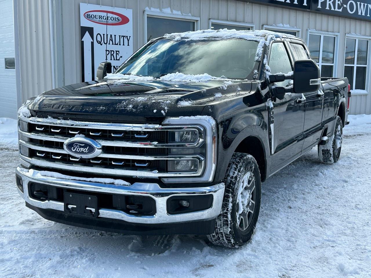 2026 Ford F-350 Super Duty SRW LARIAT 2WD Crew Cab 8' Box Photo