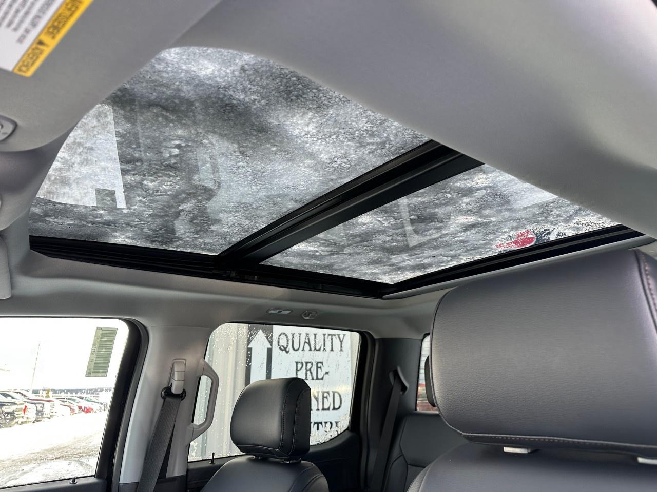 2026 Ford F-350 Super Duty SRW LARIAT 2WD Crew Cab 8' Box Photo