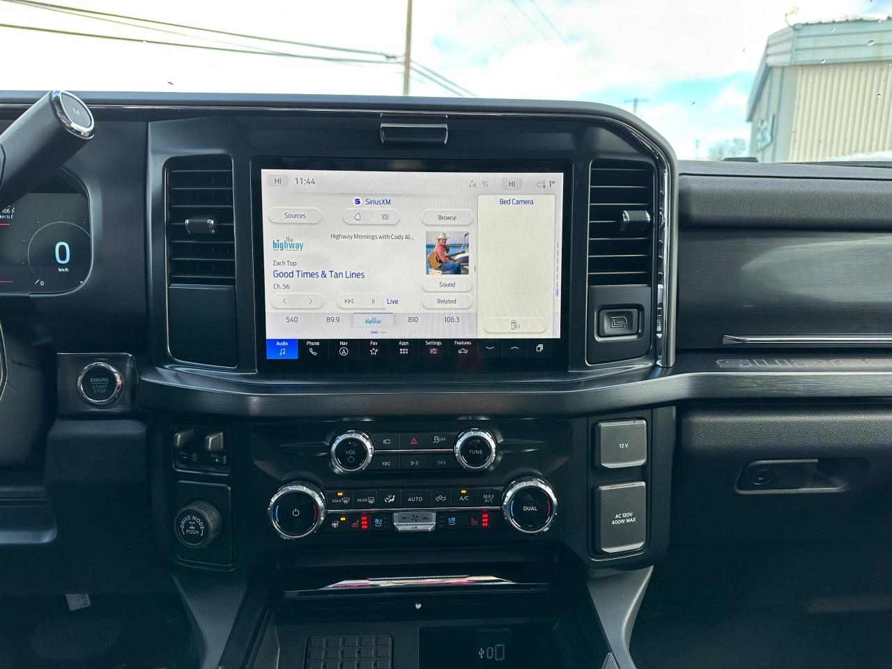 2026 Ford F-350 Super Duty SRW LARIAT 2WD Crew Cab 8' Box Photo