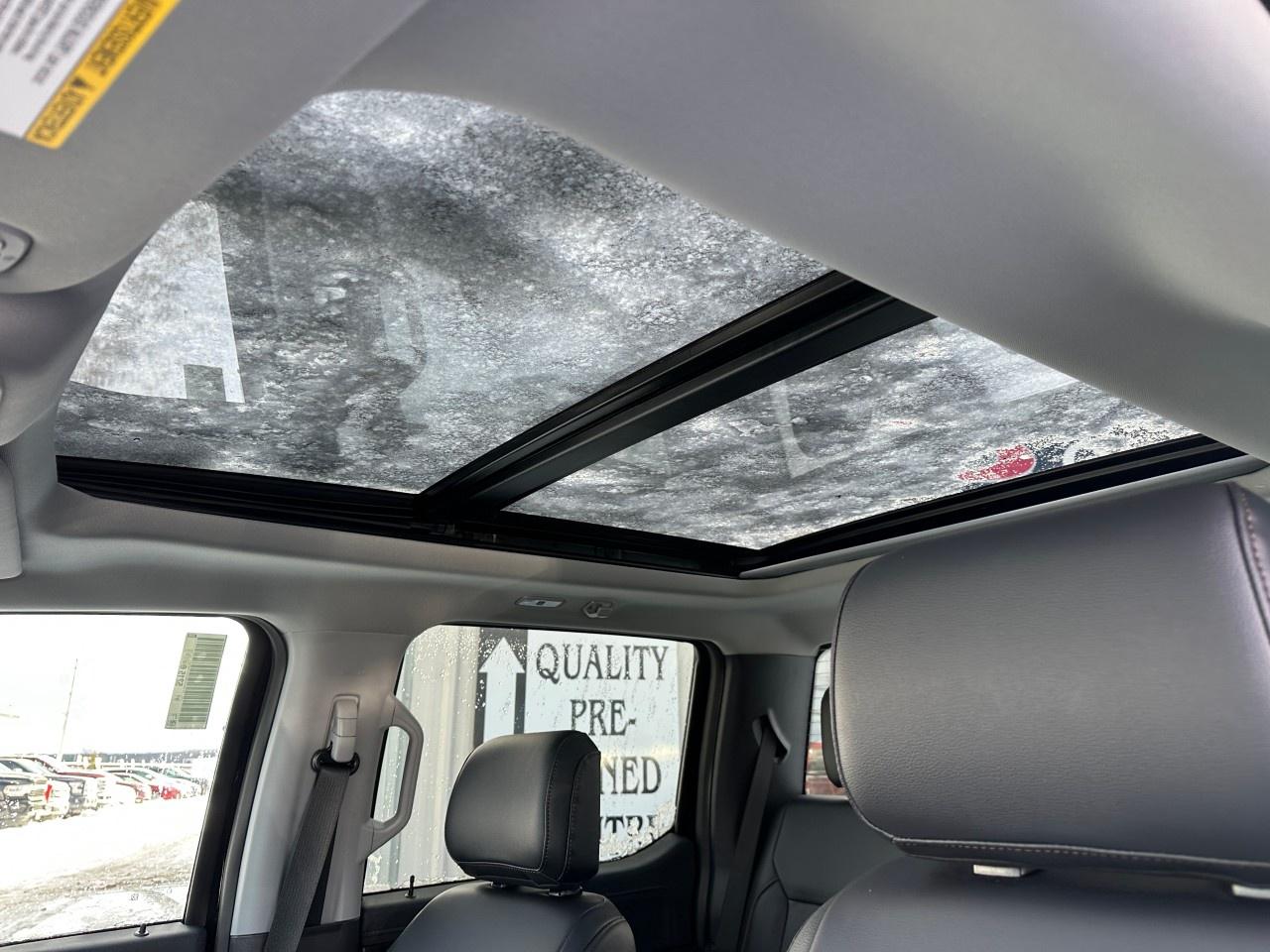 2026 Ford F-350 Super Duty SRW LARIAT 2WD Crew Cab 8' Box Photo