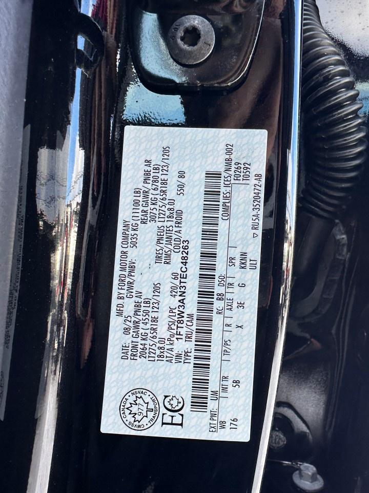 2026 Ford F-350 Super Duty SRW LARIAT 2WD Crew Cab 8' Box Photo