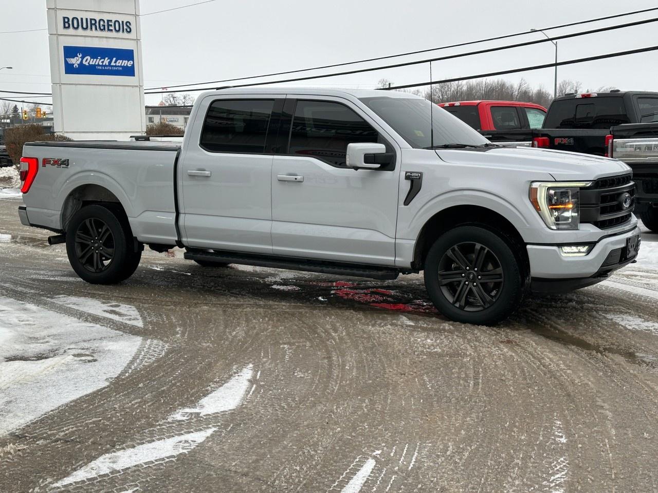 2021 Ford F-150 Lariat 4WD SuperCrew 6.5' Box Photo4