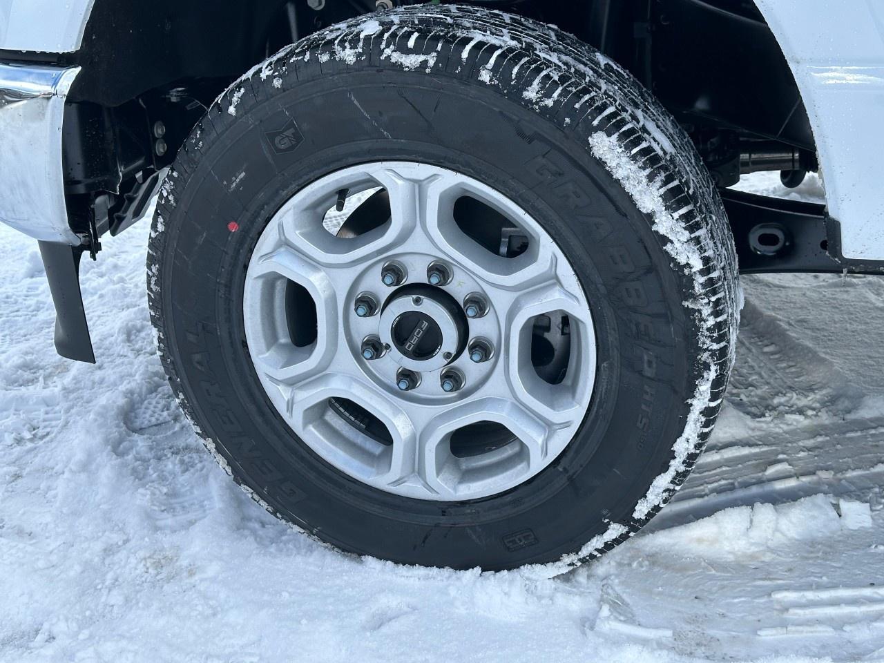 2026 Ford F-350 Super Duty SRW XLT 4WD CREW CAB 6.75' BOX Photo