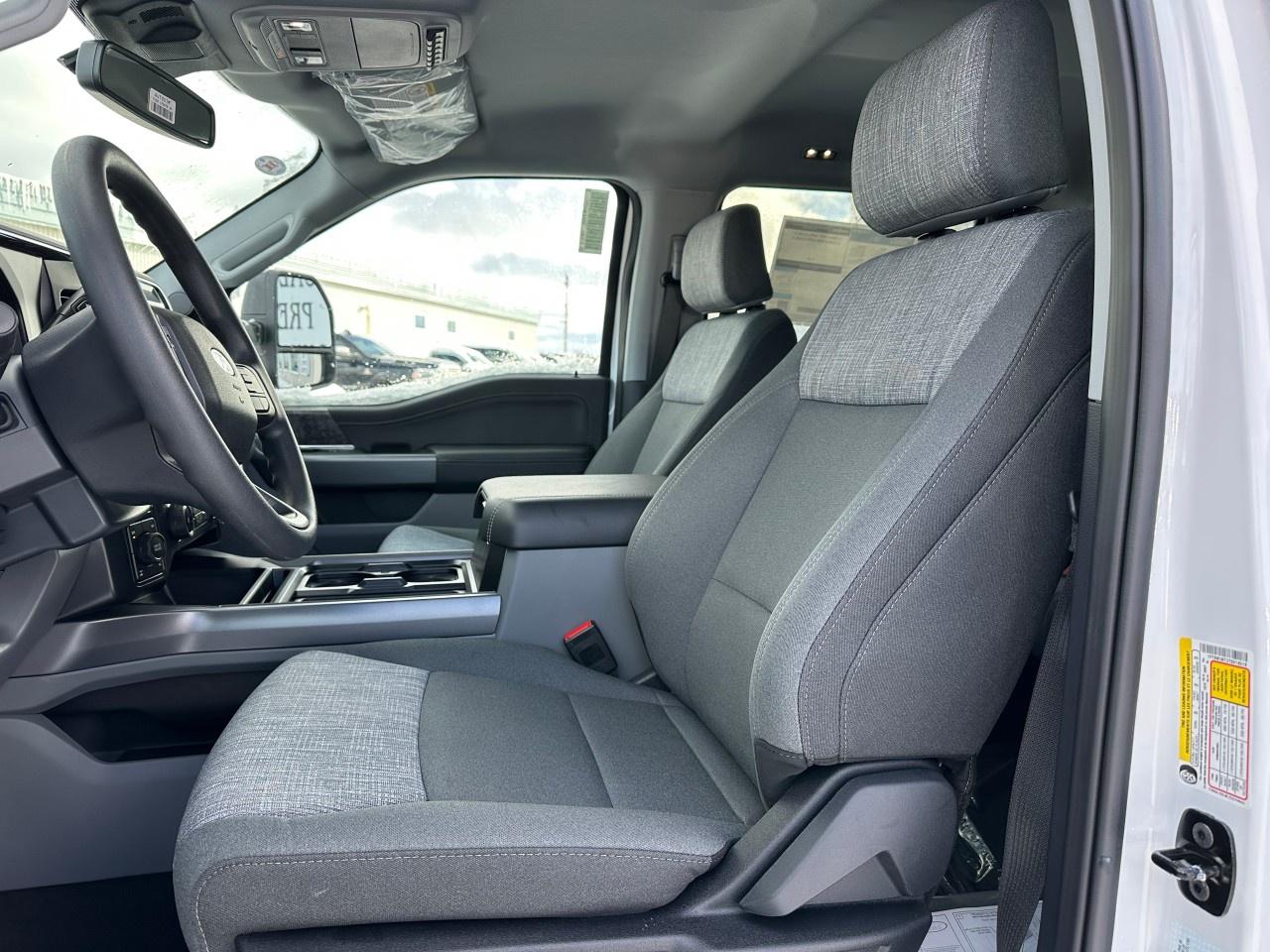 2026 Ford F-350 Super Duty SRW XLT 4WD CREW CAB 6.75' BOX Photo