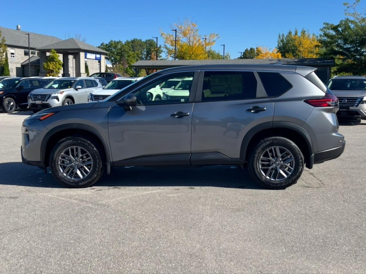 2026 Nissan Rogue AWD S Photo3