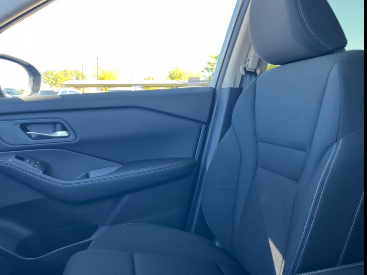 2026 Nissan Rogue AWD S Photo