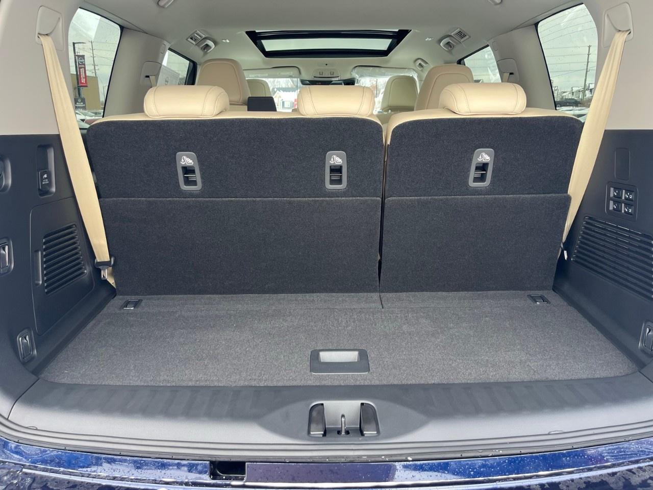 2026 Nissan Armada 4X4 PLATINUM Photo