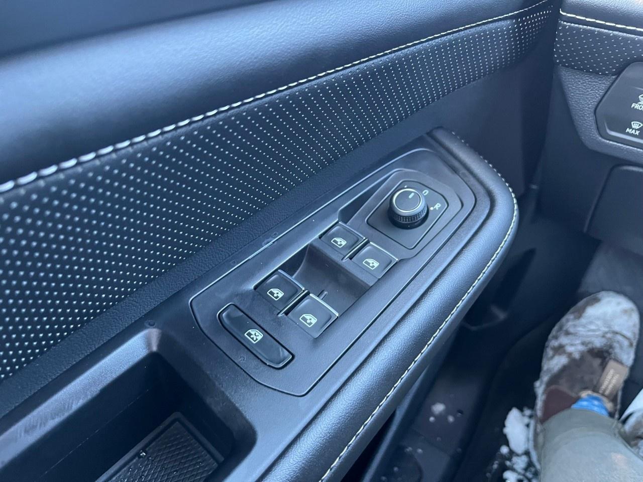 2024 Volkswagen Atlas Cross Sport Comfortline 2.0 TSI 4MOTION Photo