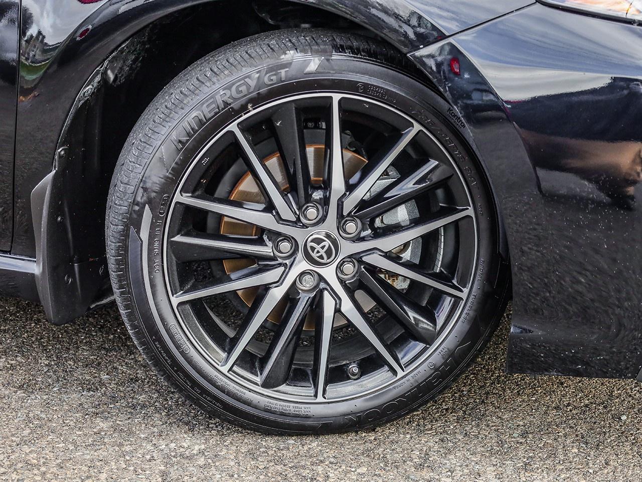 2024 Toyota Camry SE Photo