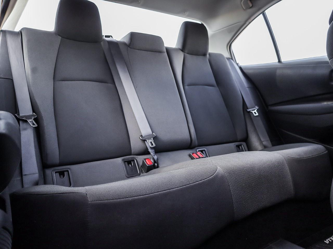 2021 Toyota Corolla L Photo