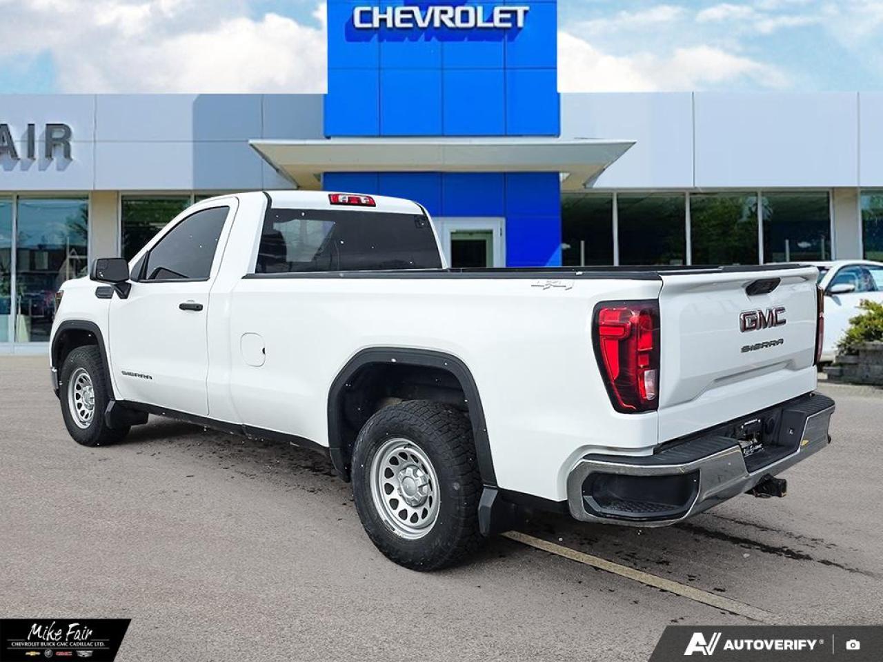 2024 GMC Sierra 1500 PRO Photo3