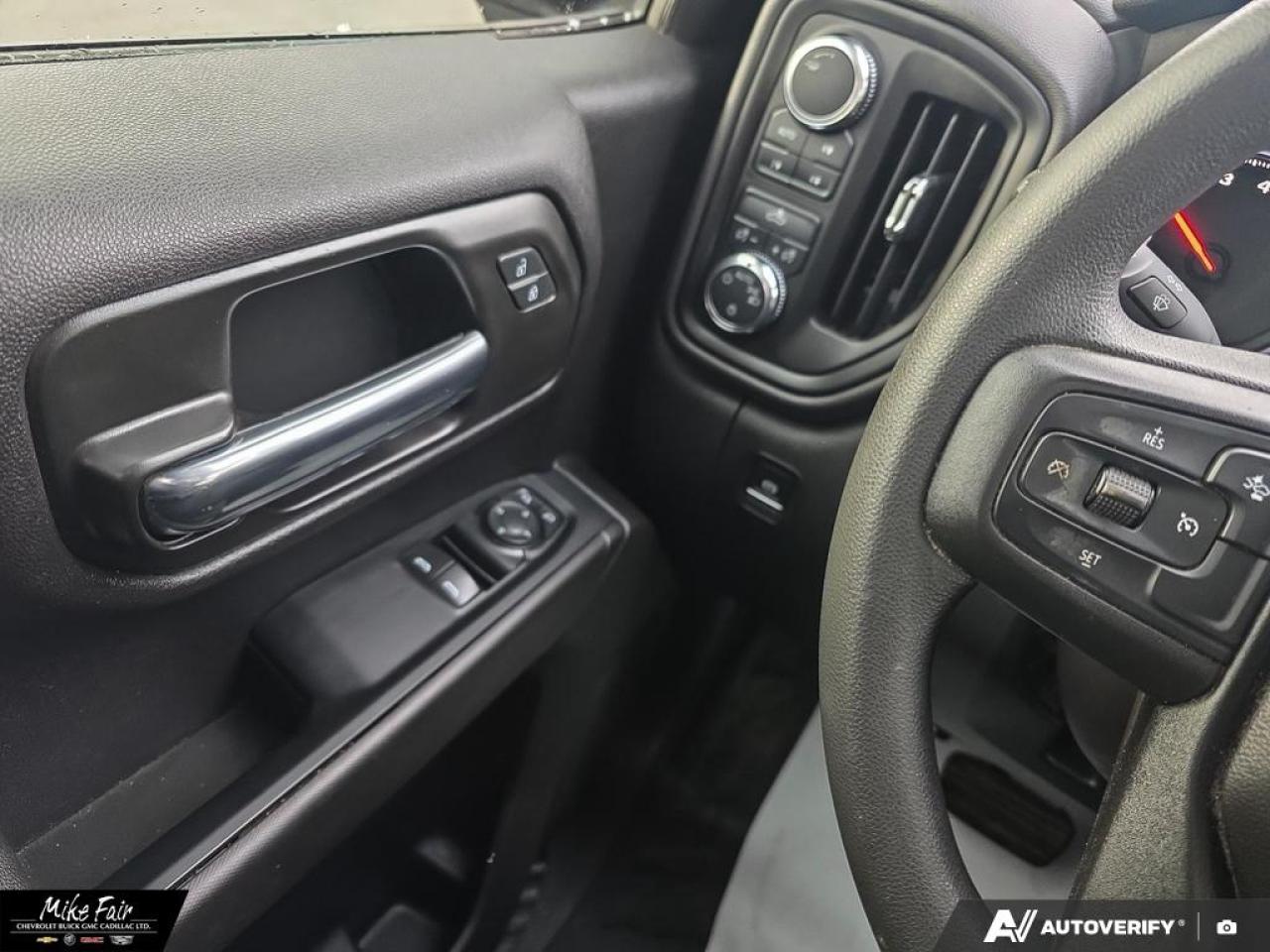 2024 GMC Sierra 1500 PRO Photo