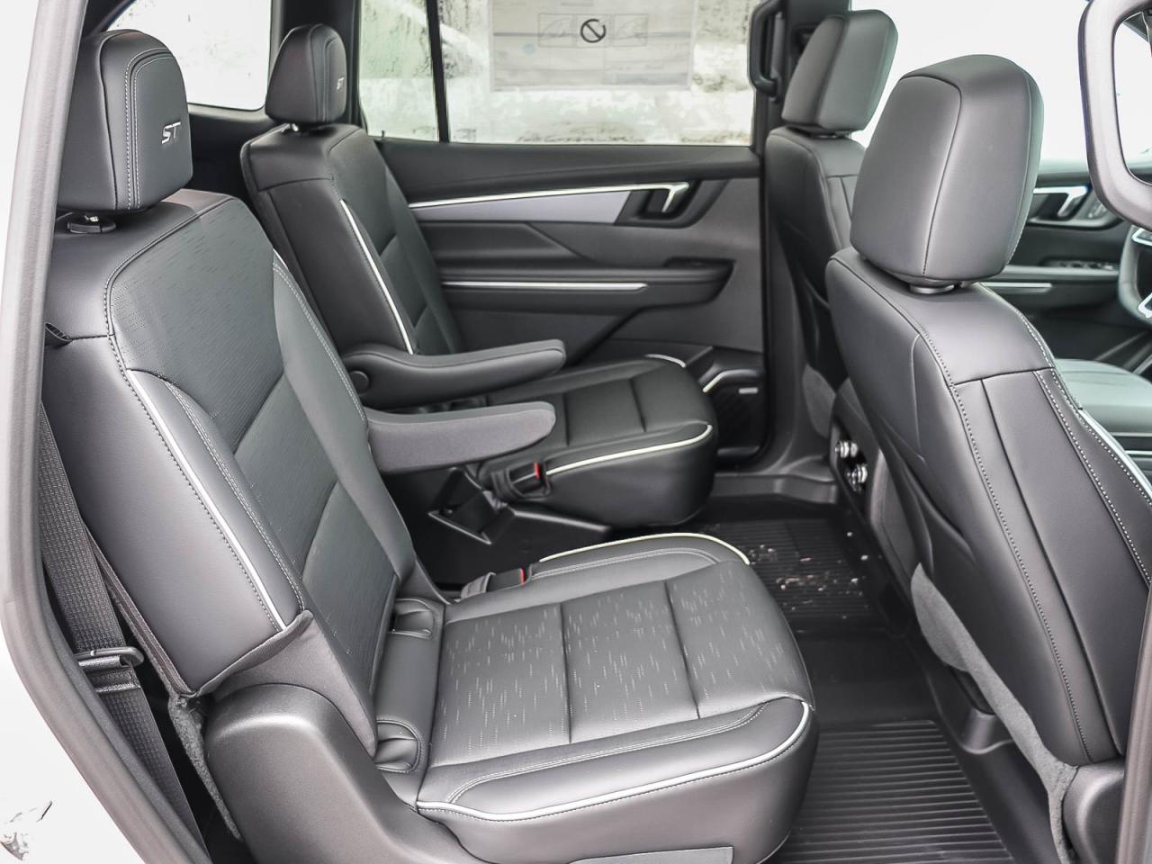 2026 Buick Enclave Sport Touring Photo