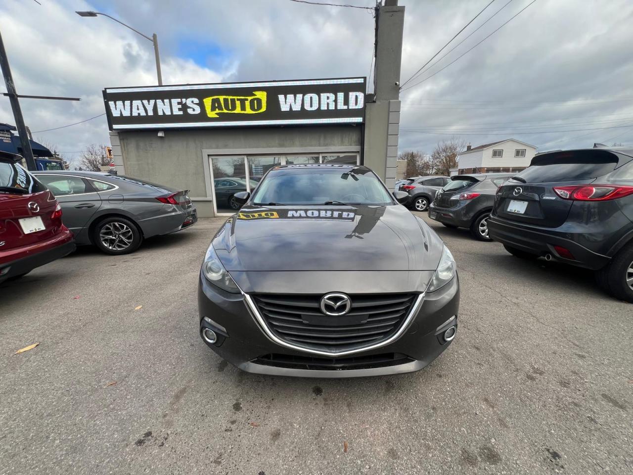 2015 Mazda MAZDA3 GS Photo