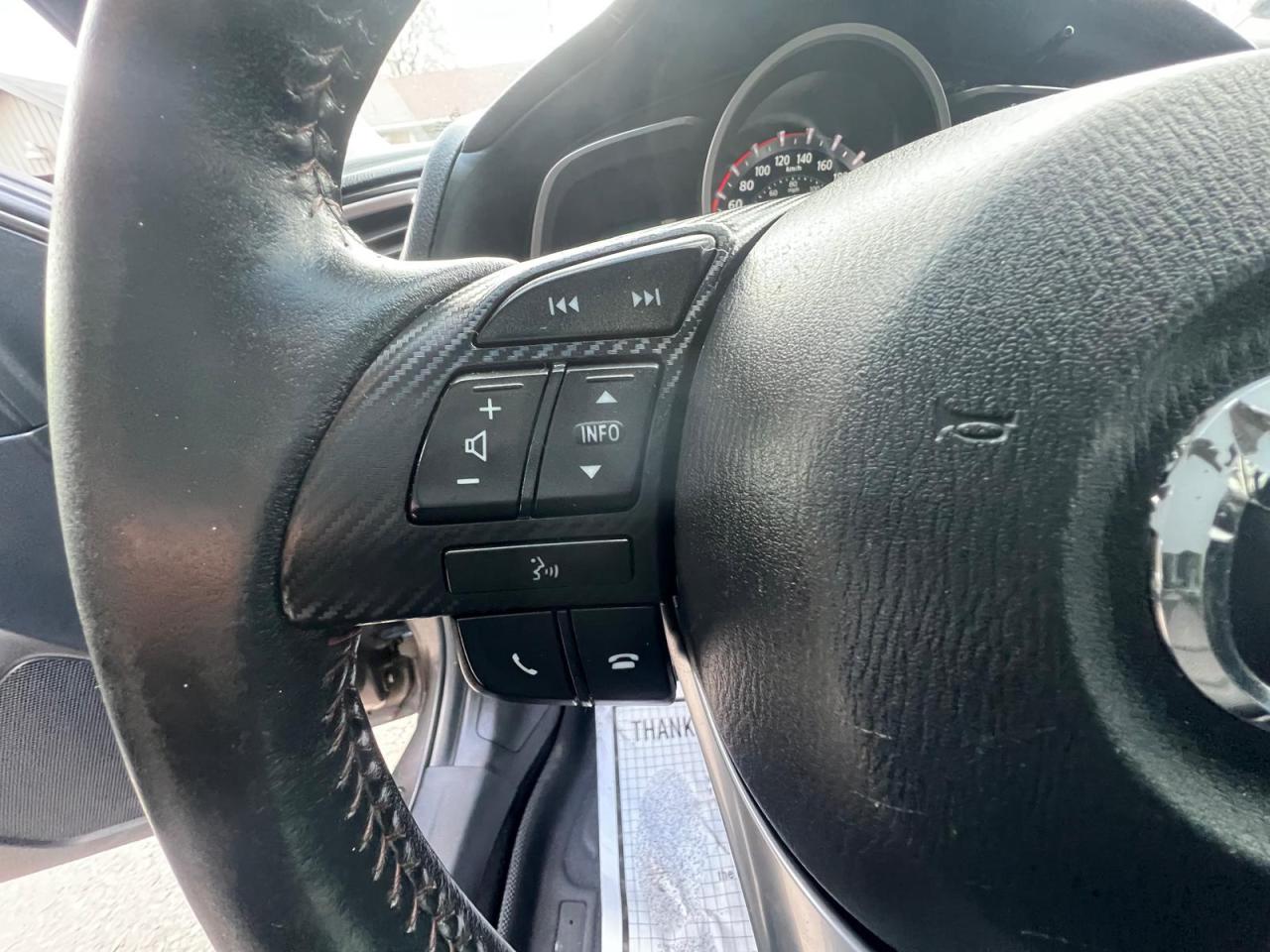 2015 Mazda MAZDA3 GS Photo