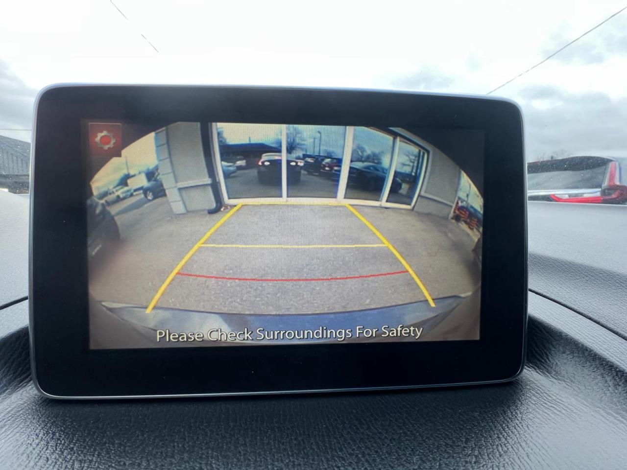 2015 Mazda MAZDA3 GS Photo