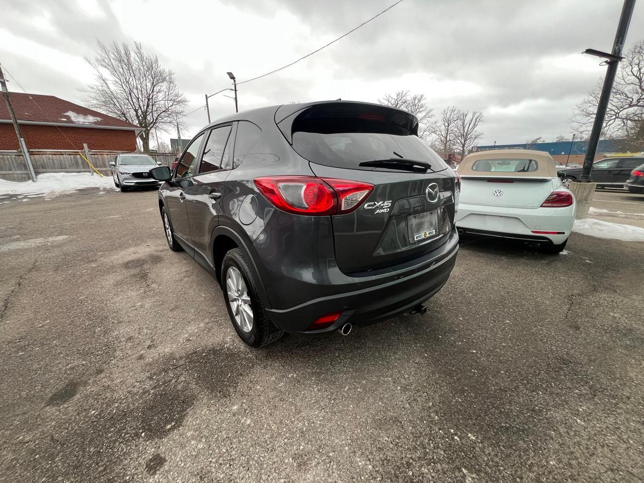 2016 Mazda CX-5 Sport Photo2
