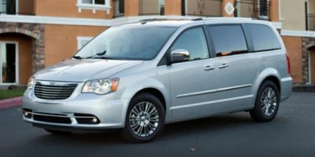 Used 2016 Chrysler Town & Country TOURING for sale in Innisfil, ON