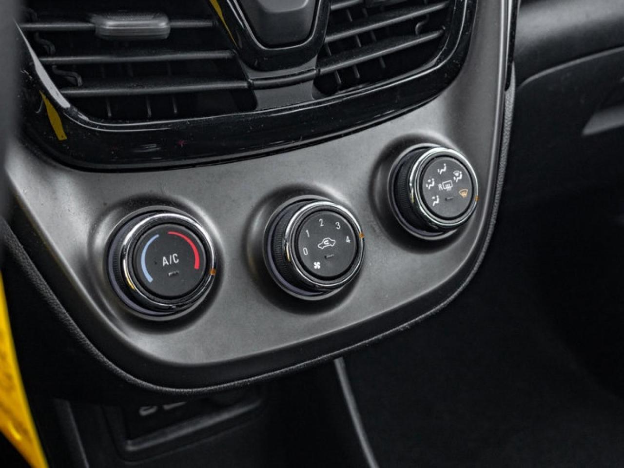 2021 Chevrolet Spark 1LT Photo