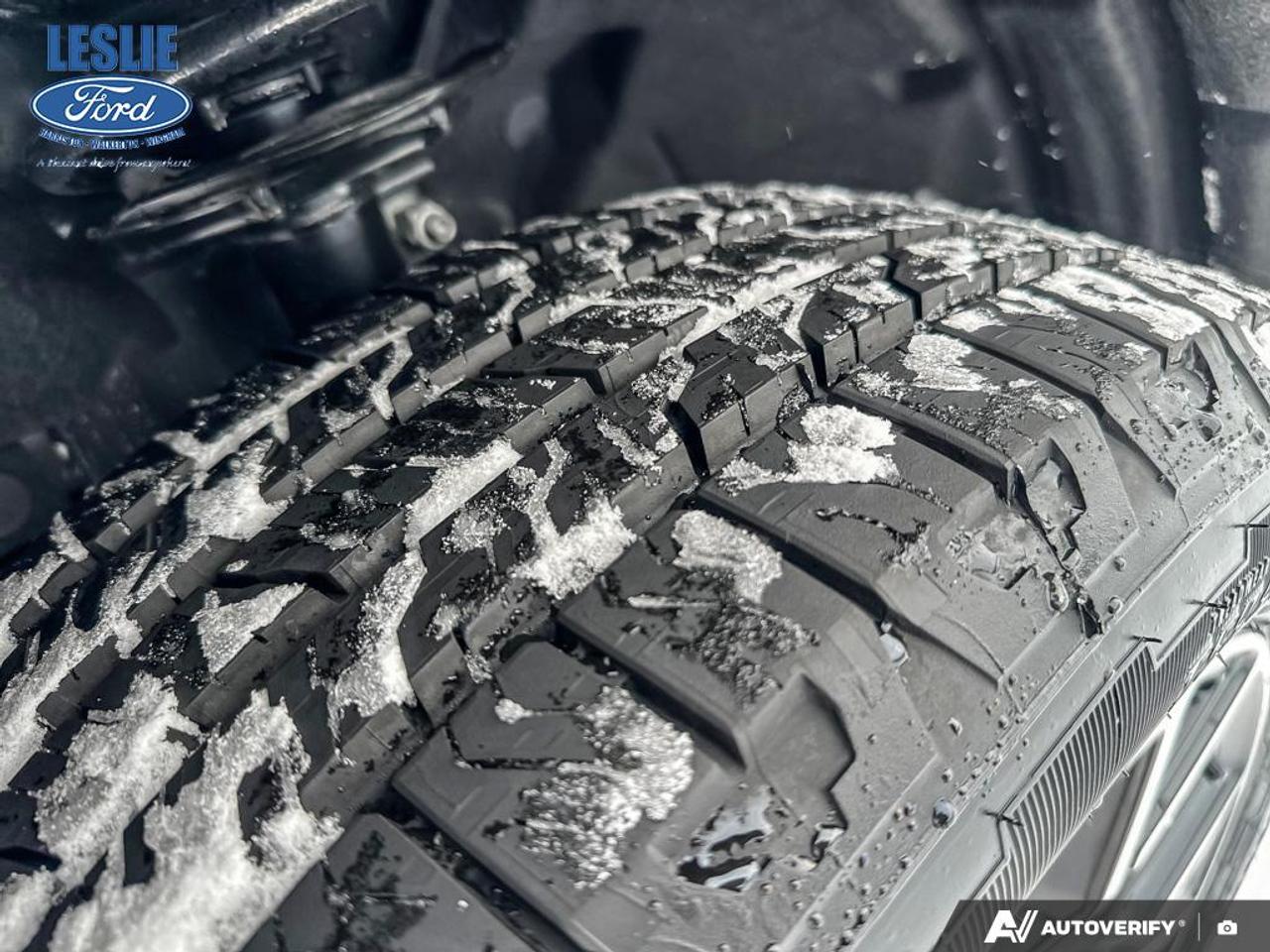 2026 Ford Maverick Lariat SuperCrew Hybrid AWD Photo