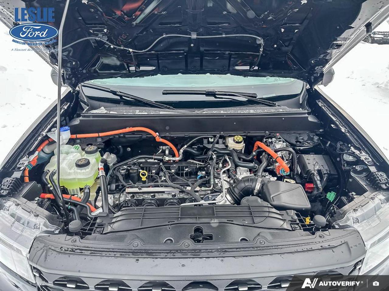 2026 Ford Maverick Lariat SuperCrew Hybrid AWD Photo