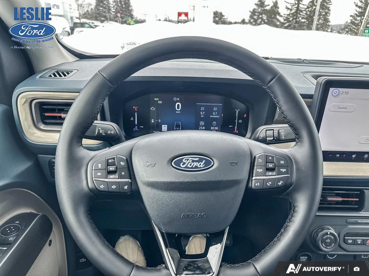 2026 Ford Maverick Lariat SuperCrew Hybrid AWD Photo