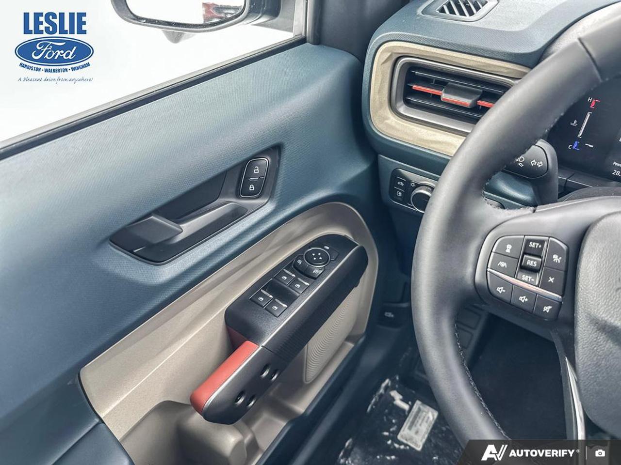 2026 Ford Maverick Lariat SuperCrew Hybrid AWD Photo