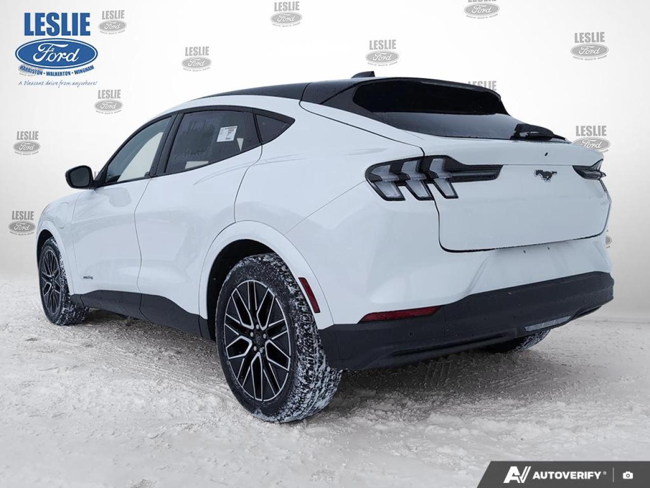 2025 Ford Mustang Mach-E Premium AWD Photo3