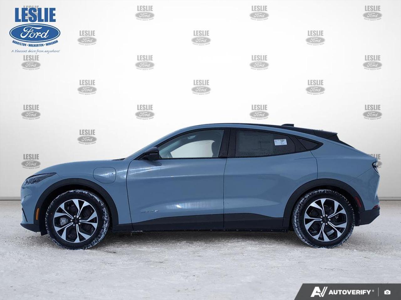 2025 Ford Mustang Mach-E Select AWD Photo2