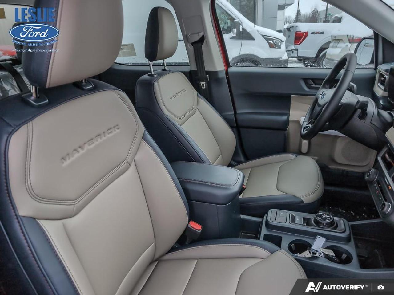 2026 Ford Maverick Lariat SuperCrew Hybrid AWD Photo