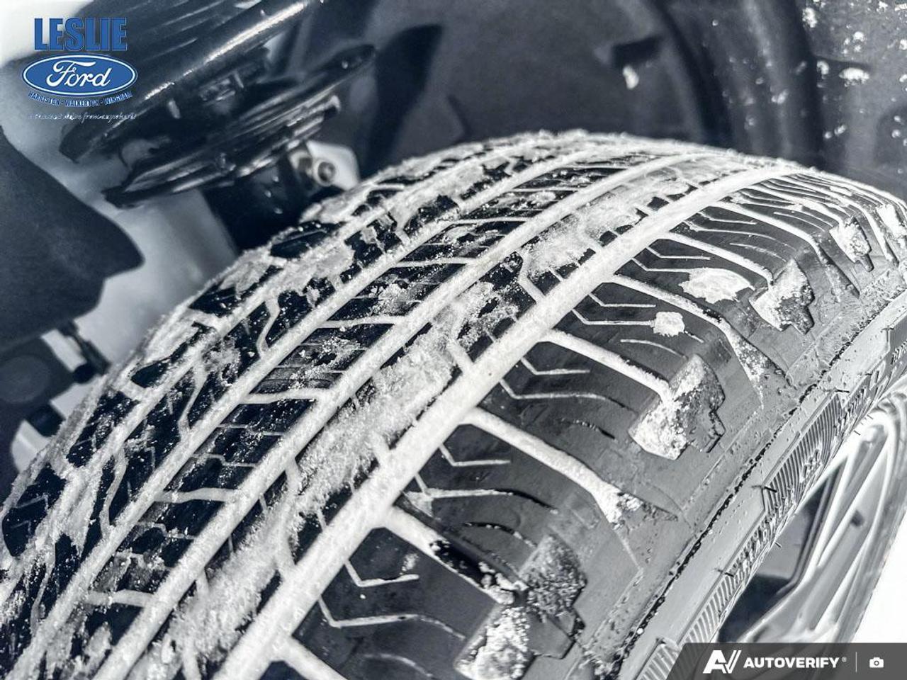 2026 Ford Maverick Lariat SuperCrew Hybrid AWD Photo