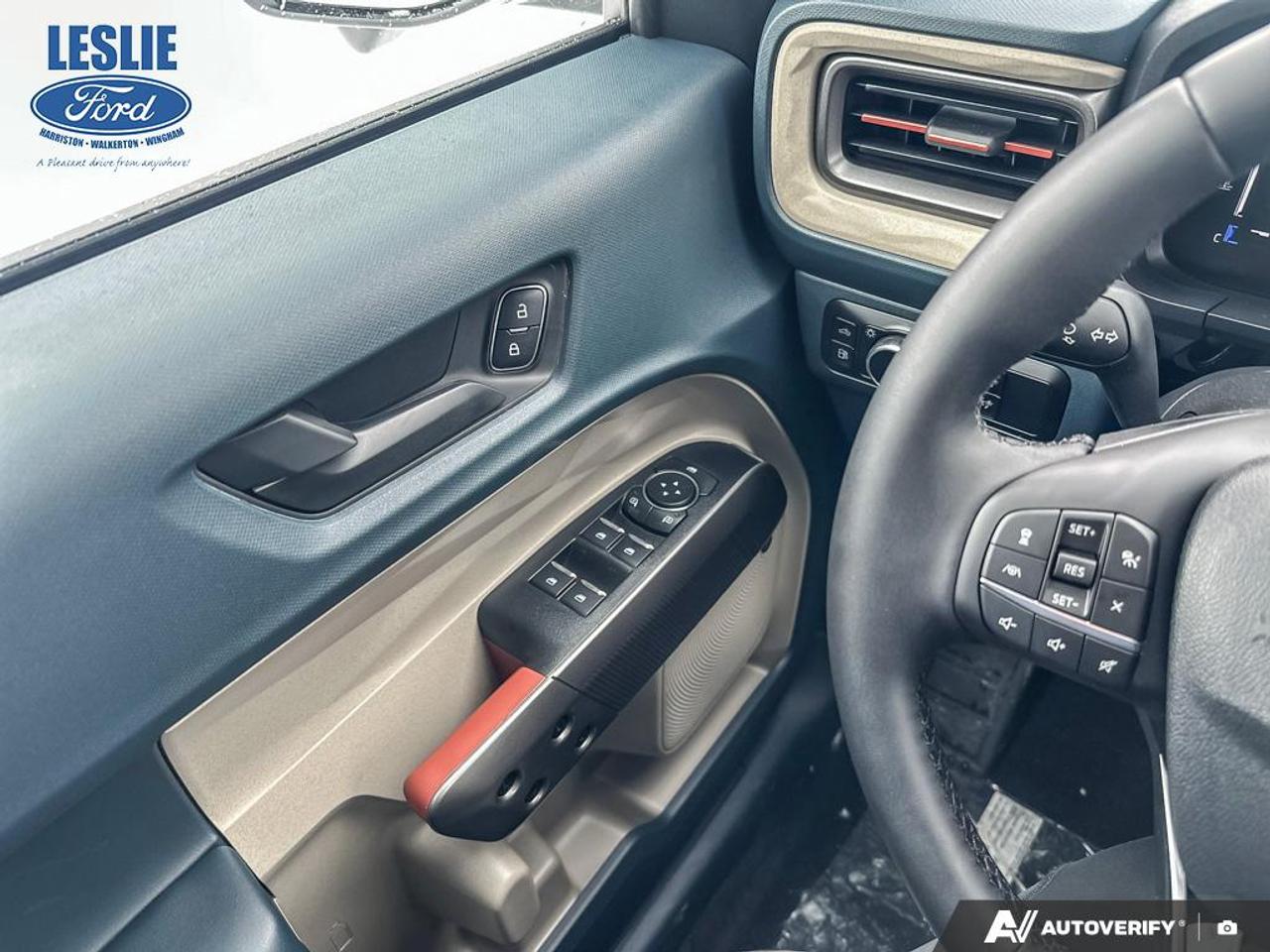 2026 Ford Maverick Lariat SuperCrew Hybrid AWD Photo