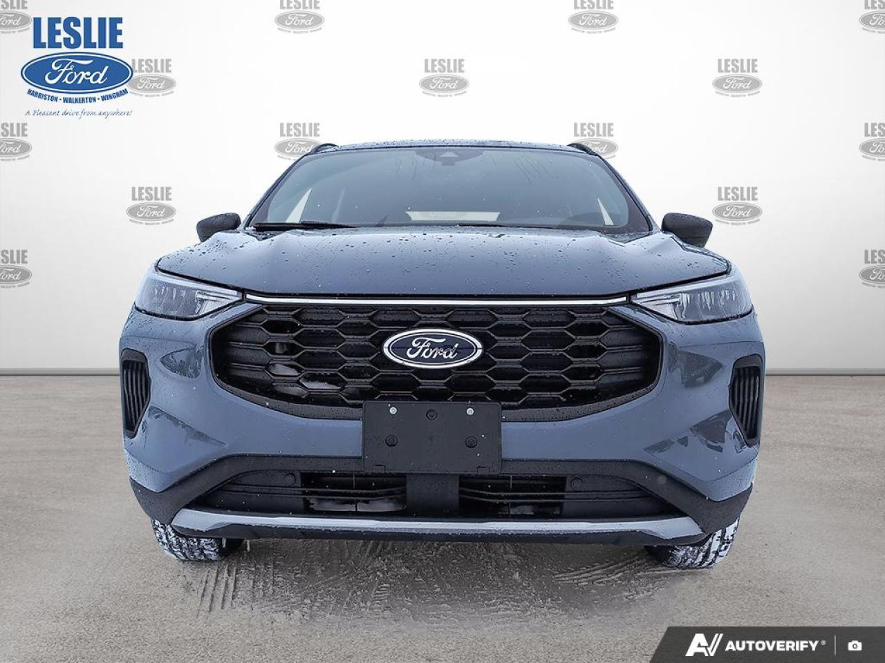 2026 Ford Escape ST-Line AWD Photo1