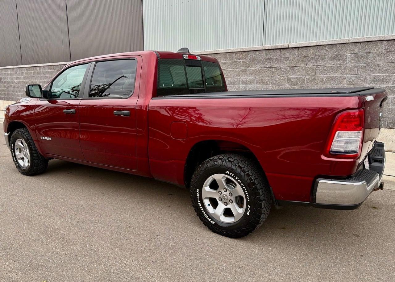 2019 RAM 1500 Crew cab 4x4 6’4 box Photo3