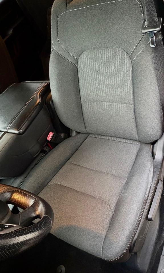 2019 RAM 1500 Crew cab 4x4 6’4 box - Photo #8