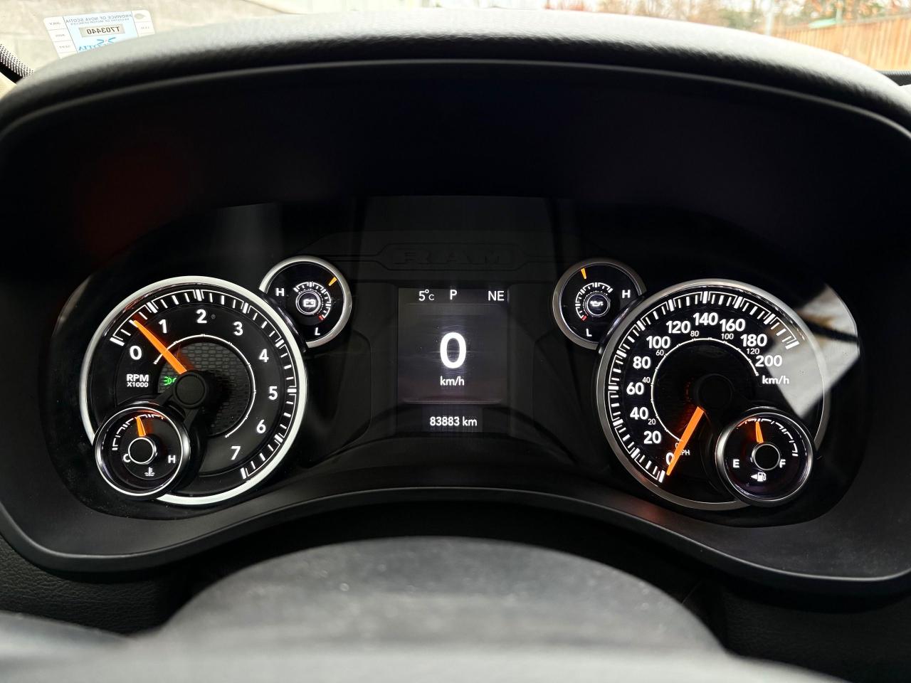 2019 RAM 1500 Crew cab 4x4 6’4 box - Photo #12