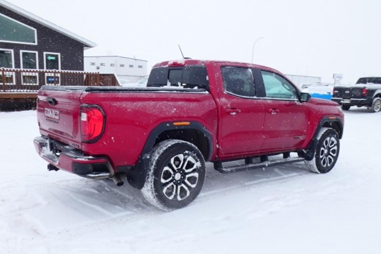 2024 GMC Canyon AT4 w/Htd L, S/R, NAV, BUC - Photo #6