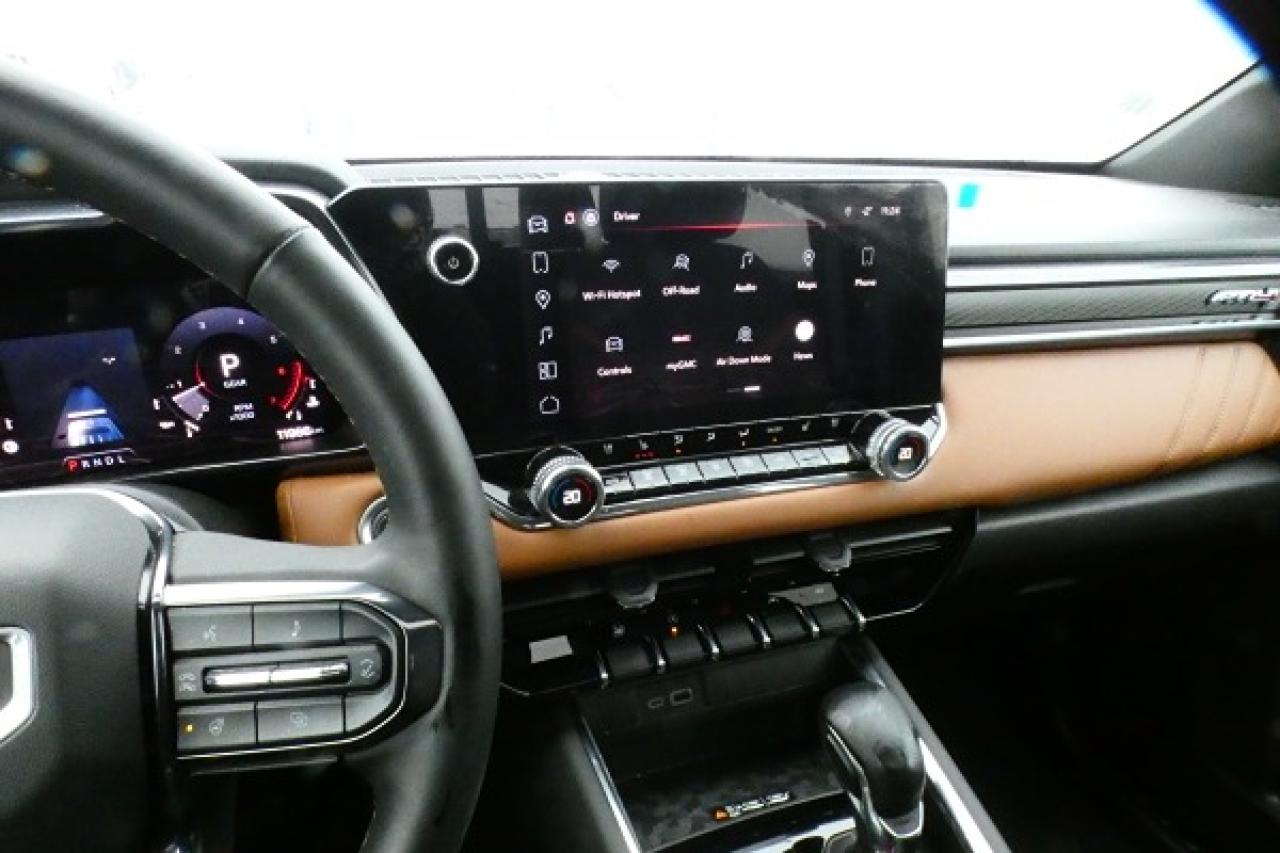 2024 GMC Canyon AT4 w/Htd L, S/R, NAV, BUC - Photo #15