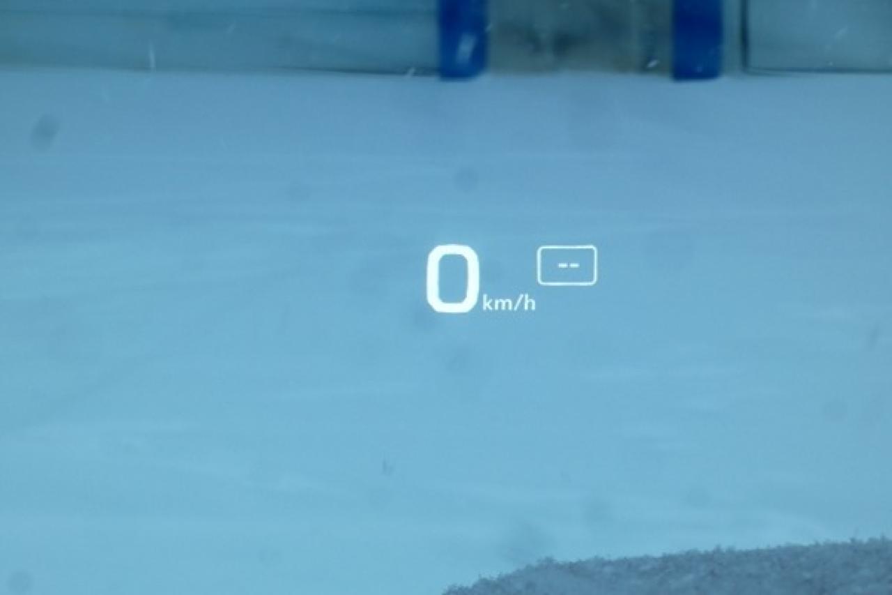 2024 GMC Canyon AT4 w/Htd L, S/R, NAV, BUC - Photo #17