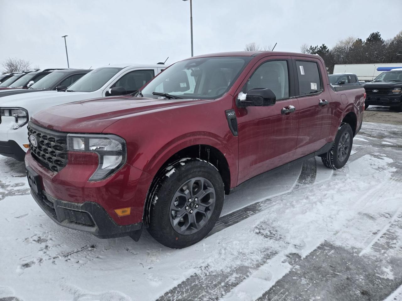 2026 Ford Maverick XLT, MOONROOF, CO-PILOT360, 13.2" TOUCHSCREEN Photo0