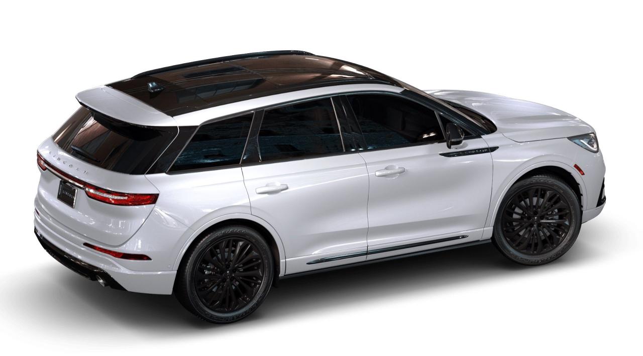 2026 Lincoln Corsair RESERVE AWD, JET BLACK APPEARANCE, VISTA ROOF Photo2